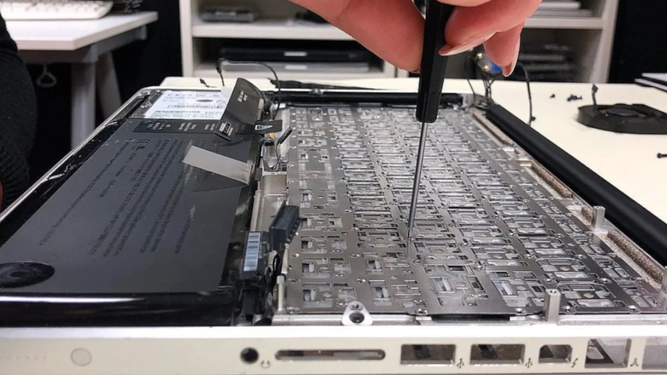 MacBook keyboard repair